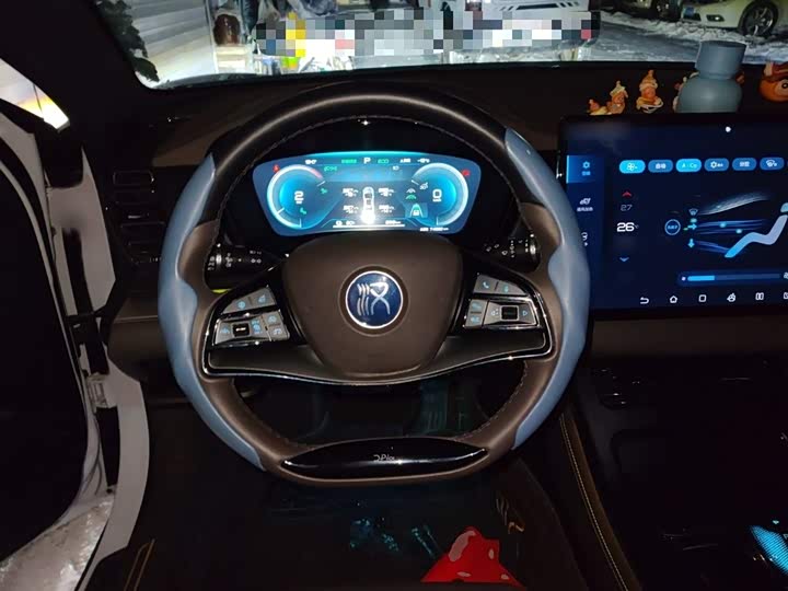 Фото 3 - BYD Han