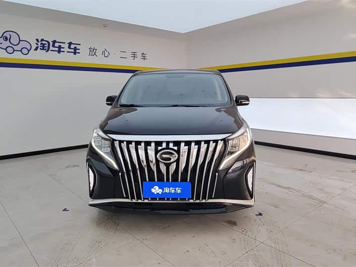 Фото 2 - GAC Trumpchi M8