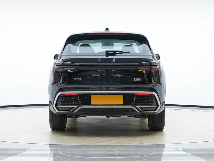 Фото 5 - Hongqi HS3 Hybrid