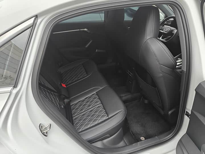 Фото 7 - Audi A3