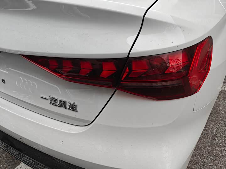 Фото 8 - Audi A3