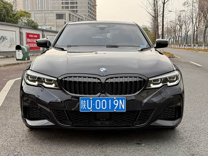 Фото 2 - BMW 3 Series