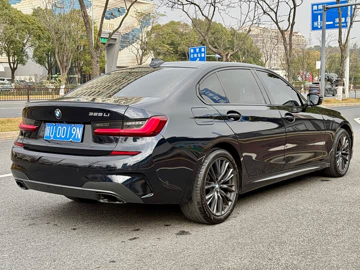 Фото 8 - BMW 3 Series