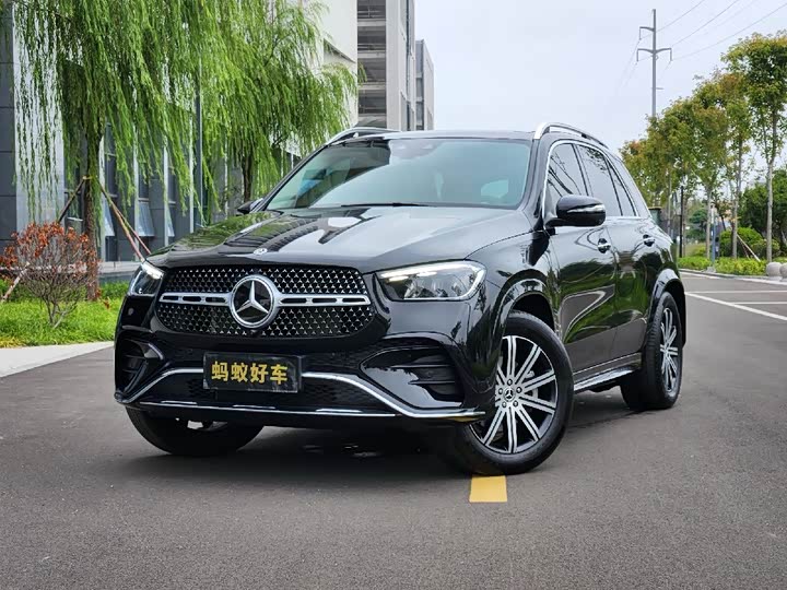 Фото 1 - Mercedes-Benz GLE-Class