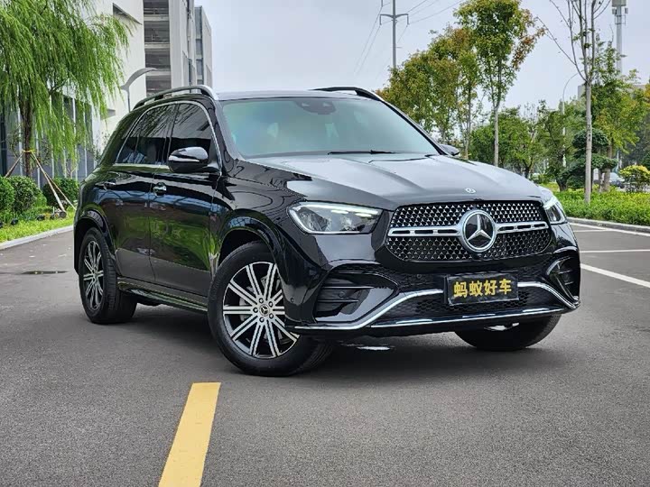 Фото 2 - Mercedes-Benz GLE-Class