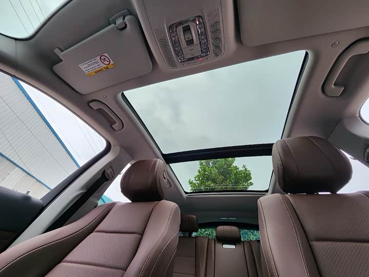 Фото 8 - Mercedes-Benz GLE-Class