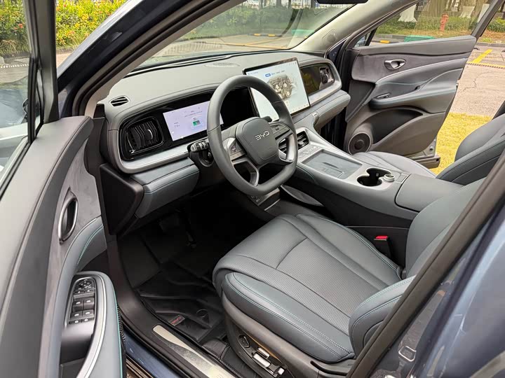 Фото 6 - BYD Sea Lion 07 DM-i Hybrid