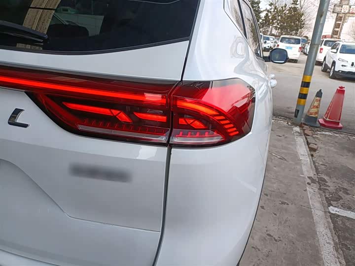 Фото 8 - Haval H6