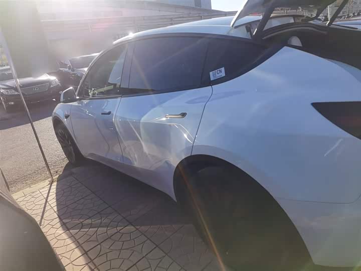 Фото 5 - Tesla Model Y