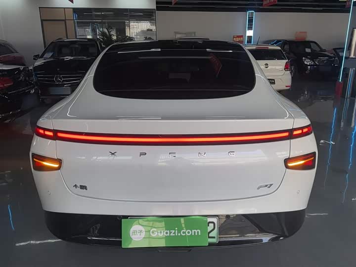 Фото 6 - XPeng P7
