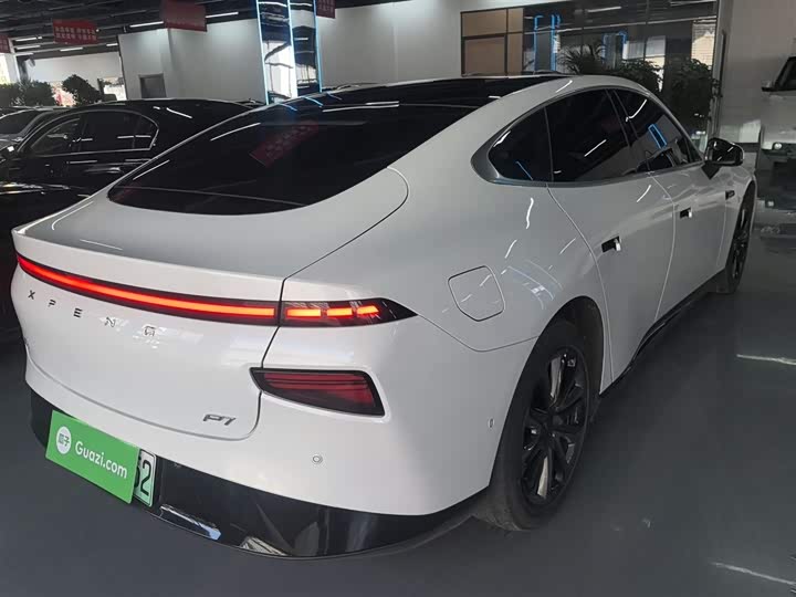 Фото 7 - XPeng P7