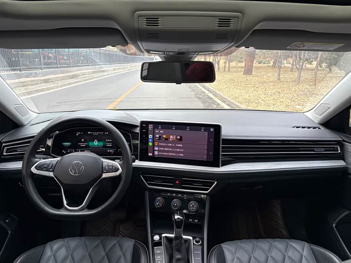 Фото 5 - Volkswagen Sagitar L