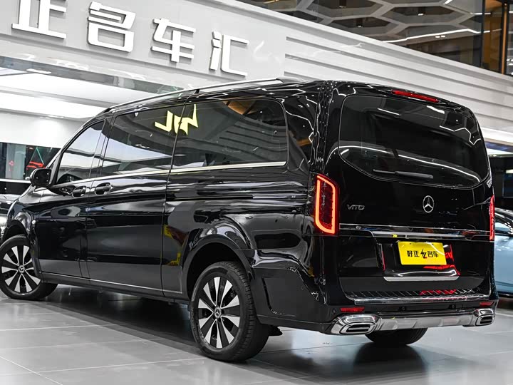 Фото 6 - Mercedes-Benz Vito