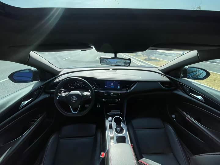 Фото 7 - Buick Regal