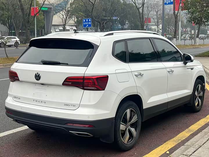 Фото 4 - Volkswagen Tharu