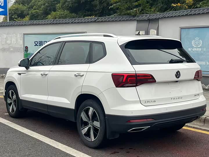 Фото 6 - Volkswagen Tharu