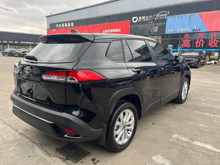 Фото 7 - Toyota Frontlander