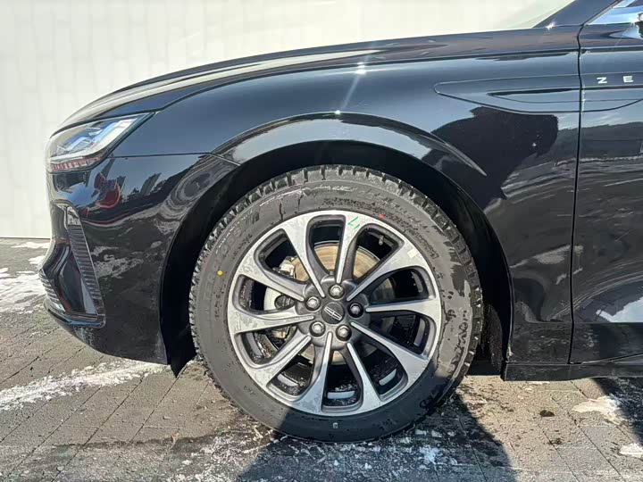 Фото 7 - Lincoln Z (Zephyr)