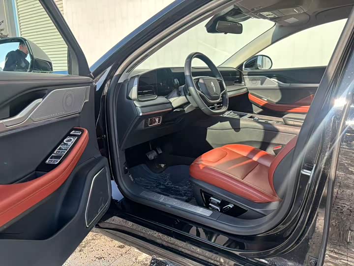 Фото 8 - Lincoln Z (Zephyr)