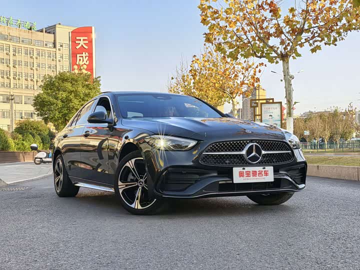 Фото 3 - Mercedes-Benz C-Class