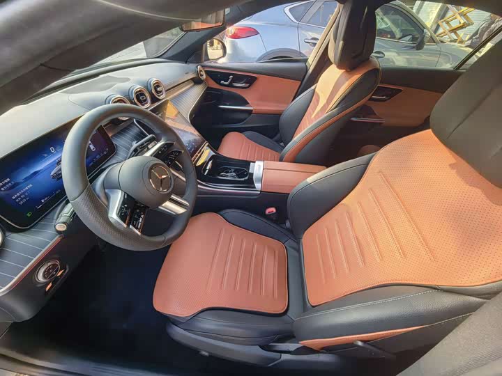 Фото 7 - Mercedes-Benz C-Class