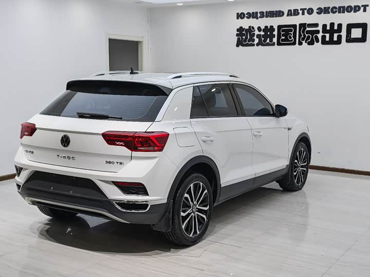 Фото 8 - Volkswagen T-Roc