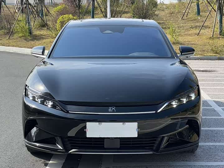 Фото 1 - BYD Han