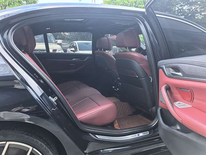 Фото 7 - BMW 5 Series