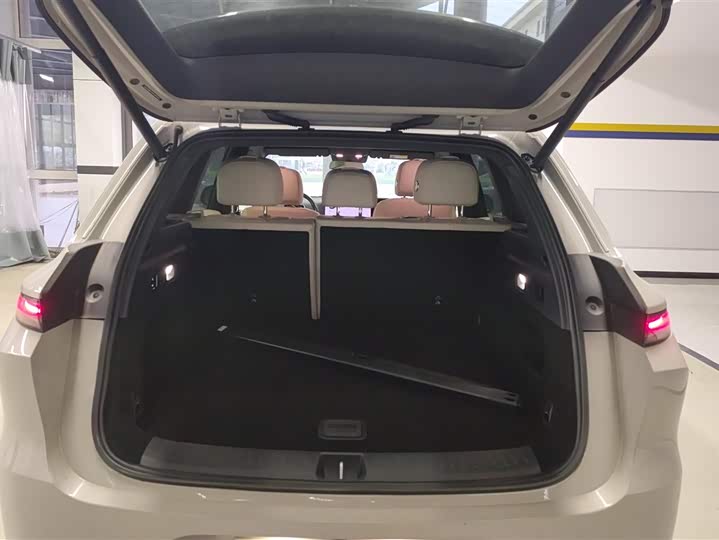 Фото 4 - LiXiang L6