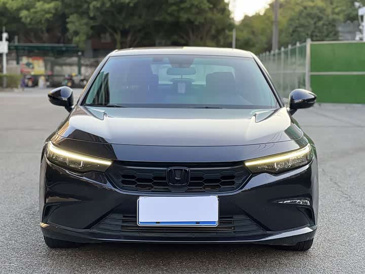 Фото 2 - Honda Integra