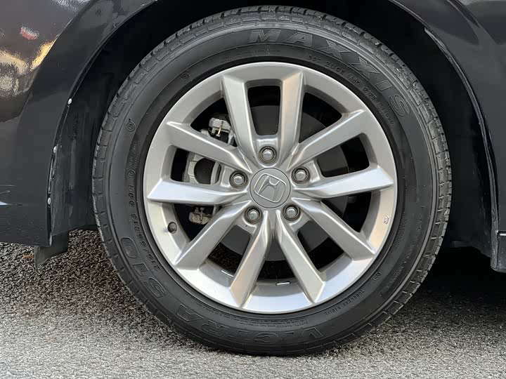 Фото 5 - Honda Integra