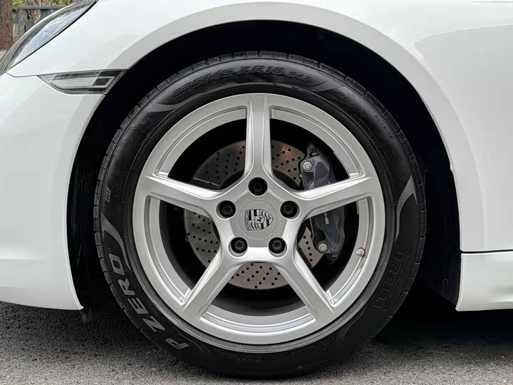 Фото 6 - Porsche 718