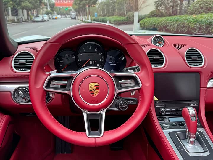 Фото 7 - Porsche 718