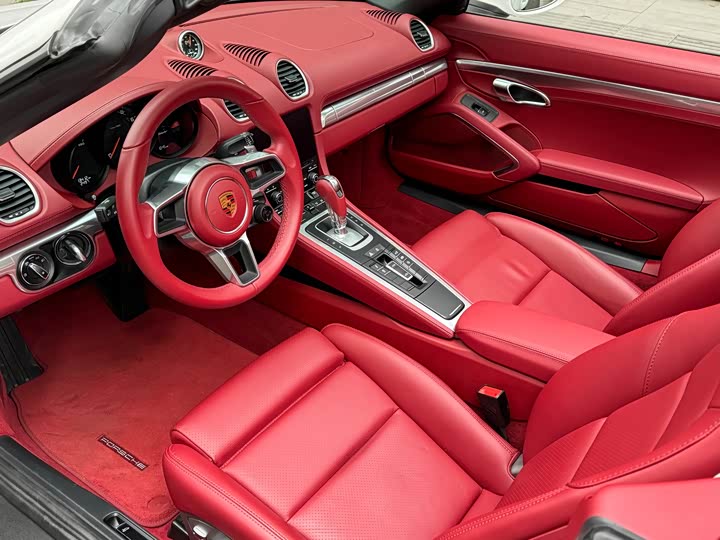 Фото 8 - Porsche 718