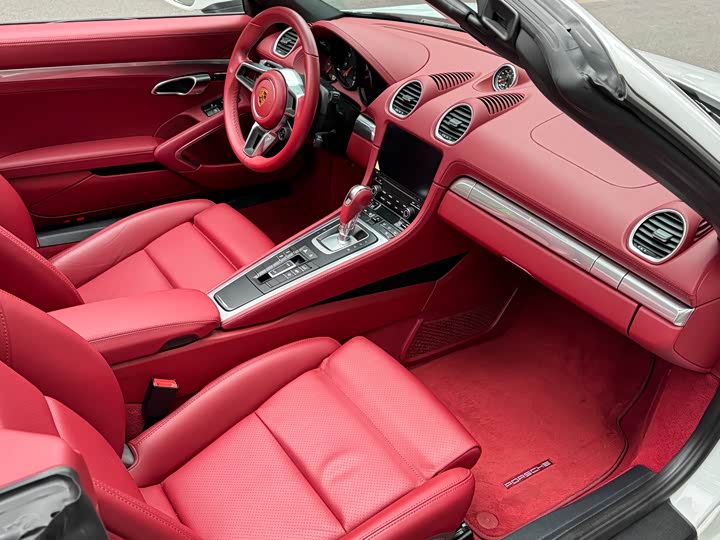 Фото 9 - Porsche 718