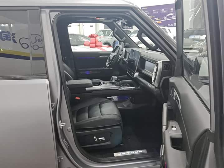 Фото 8 - Jetour T2