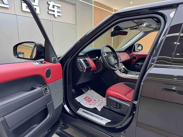 Фото 7 - Land Rover Range Rover Sport