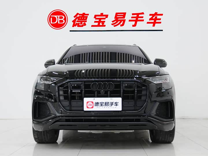 Фото 4 - Audi Q8