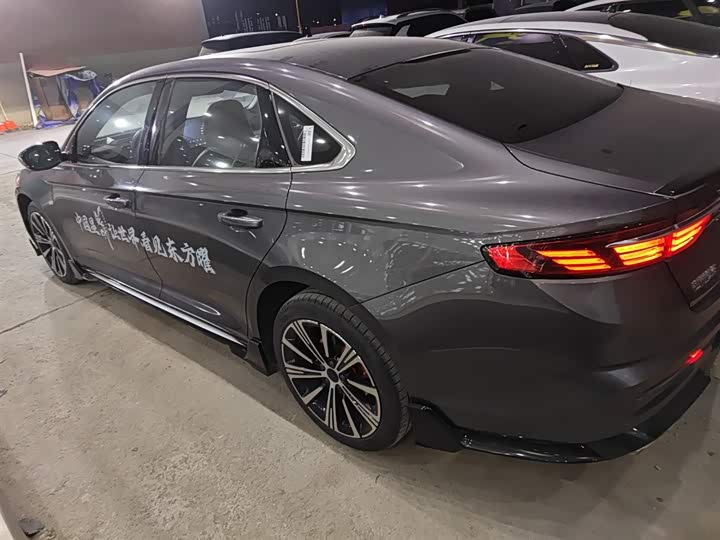 Фото 5 - Geely Preface