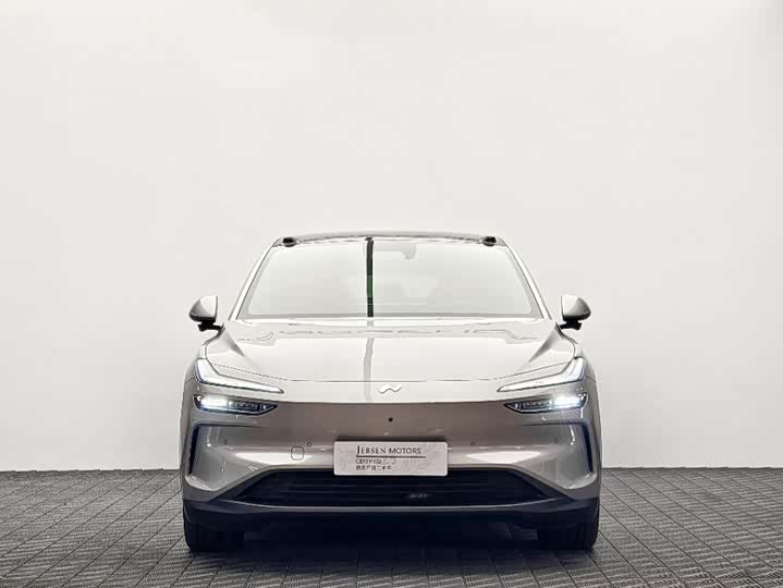 Фото 2 - Nio Onvo L60