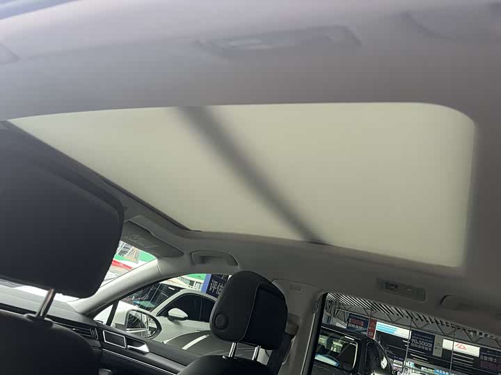 Фото 7 - Volkswagen Magotan