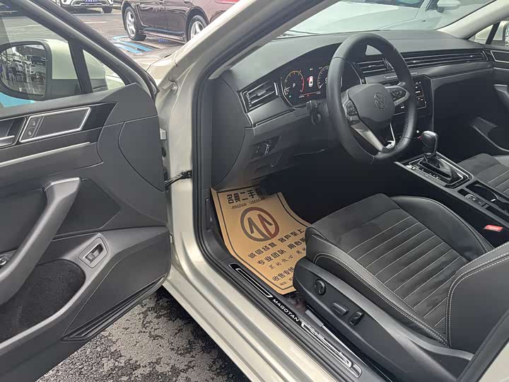 Фото 8 - Volkswagen Magotan