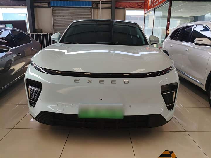 Фото 3 - Exeed Sterra ET