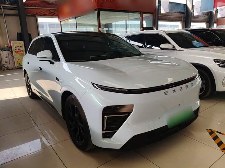 Фото 4 - Exeed Sterra ET