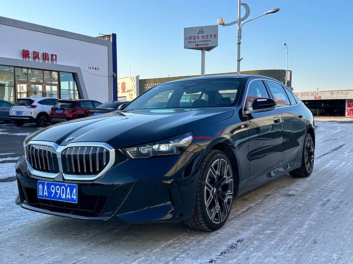 Фото 1 - BMW 5 Series