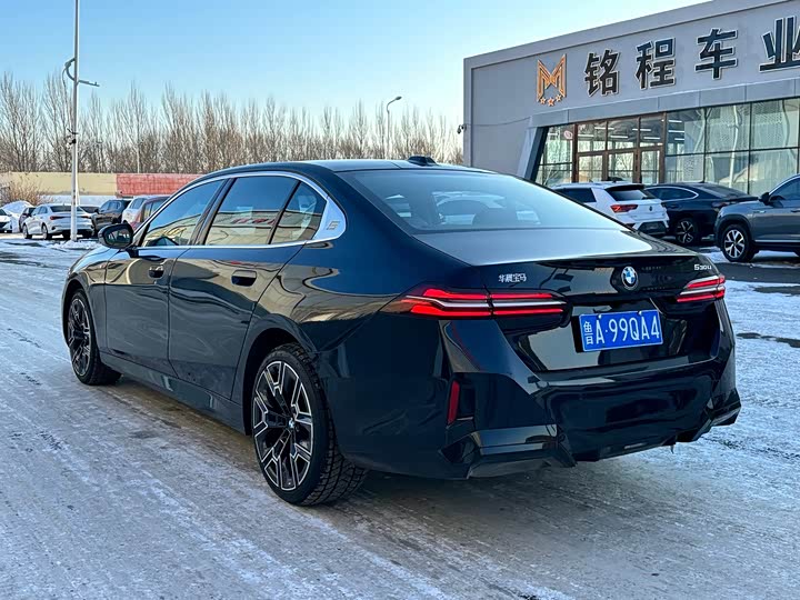 Фото 4 - BMW 5 Series