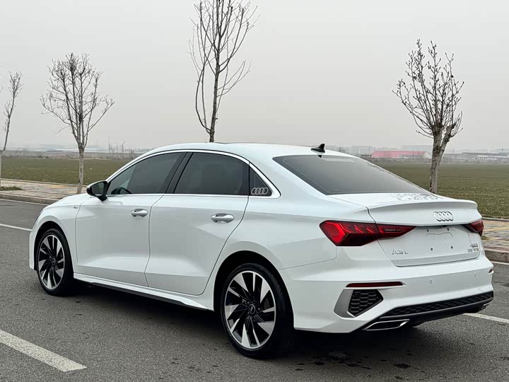 Фото 4 - Audi A3