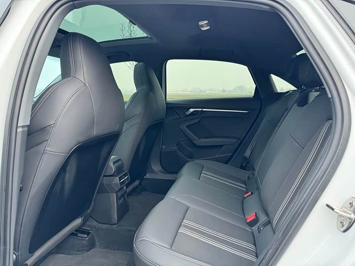 Фото 9 - Audi A3