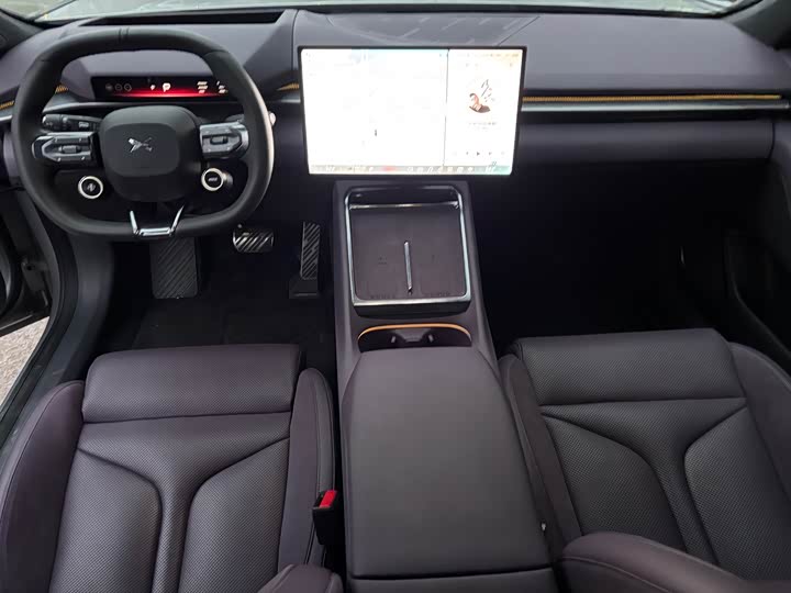 Фото 6 - XPeng P7