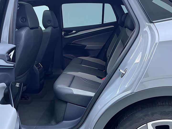 Фото 9 - Volkswagen ID.4 Crozz